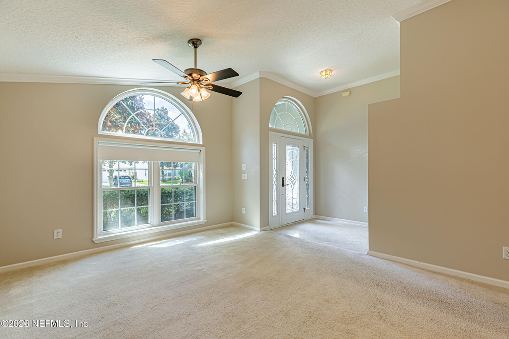 1136 Hyacinth Street - Photo 6