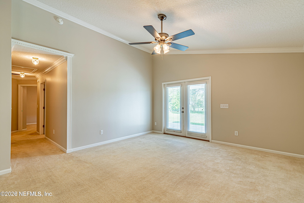 1136 Hyacinth Street - Photo 11