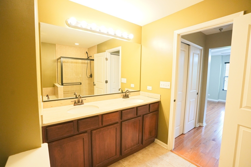 470 Grosvenor Lane - Photo 11