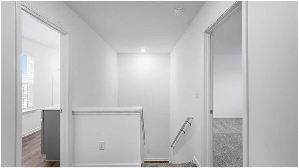 9 Gulfstream Drive - Photo 8