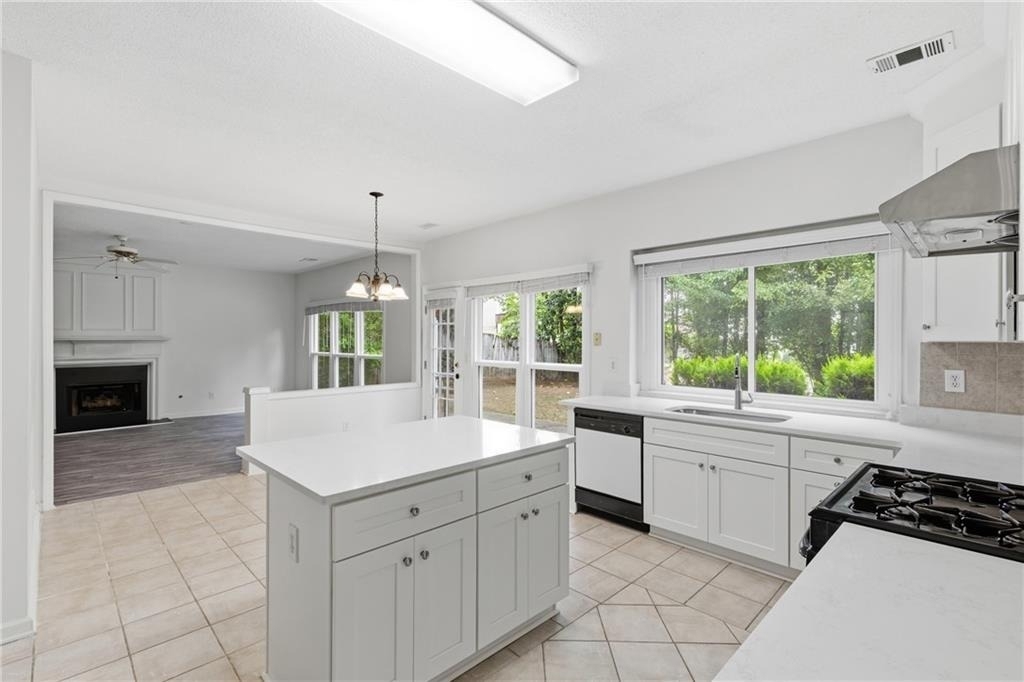 6430 Barwick Lane - Photo 7