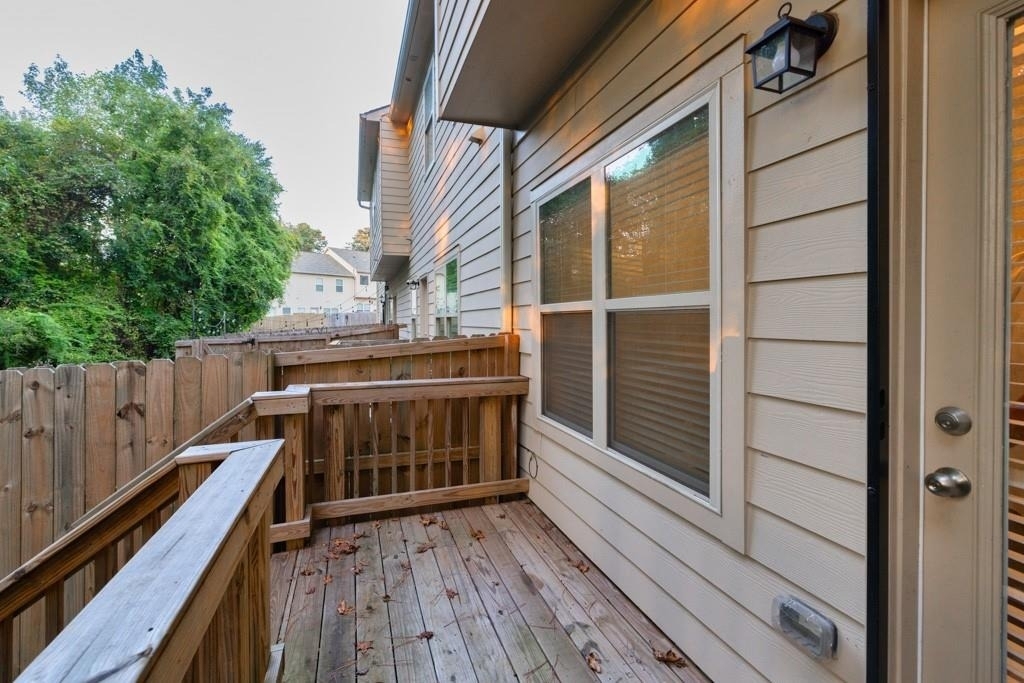 2570 Castellan Drive - Photo 11