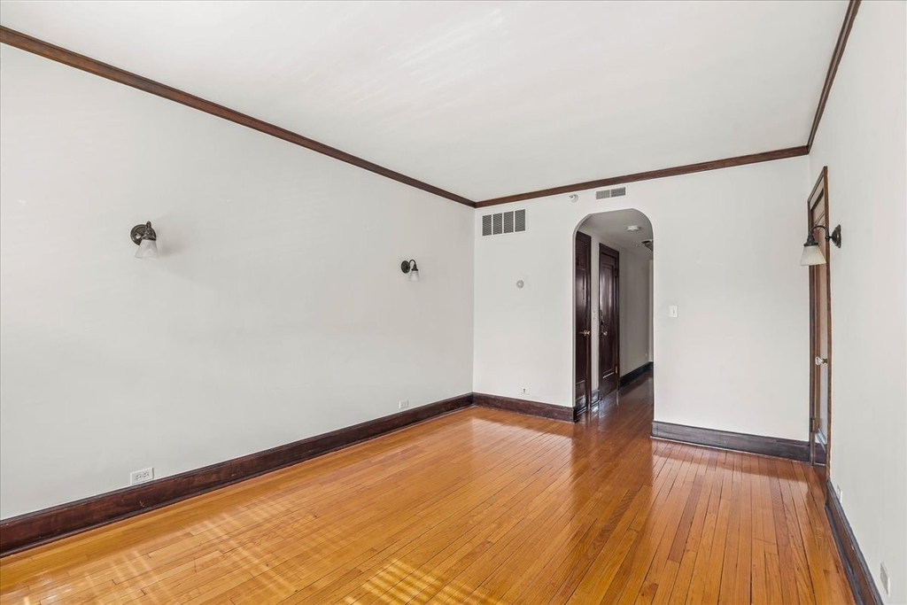 909 Green Bay Road - Photo 2