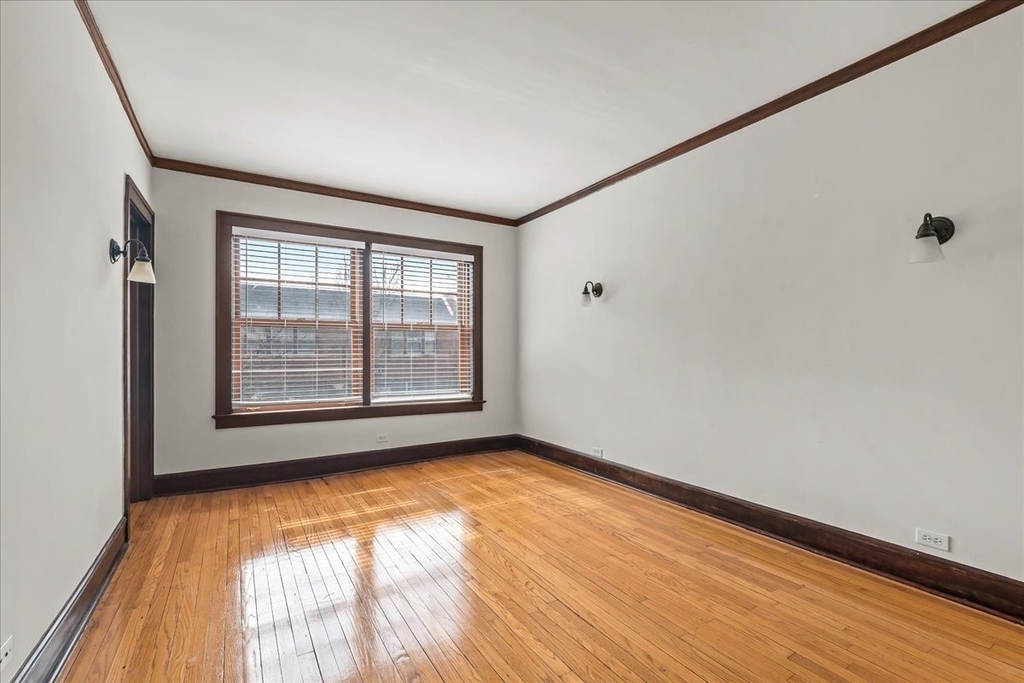 909 Green Bay Road - Photo 9