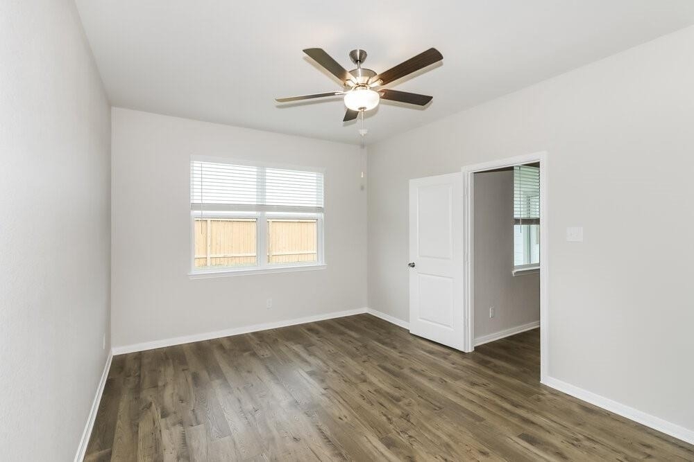 7523 Tipton Meadow Way - Photo 6