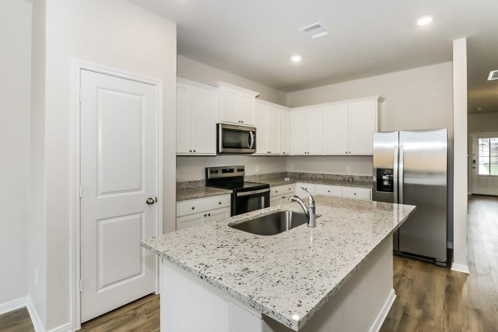 7523 Tipton Meadow Way - Photo 4