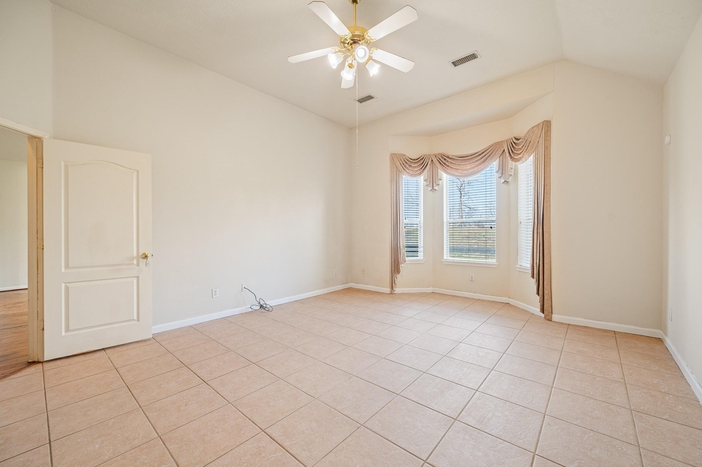11134 Maynard Place - Photo 23