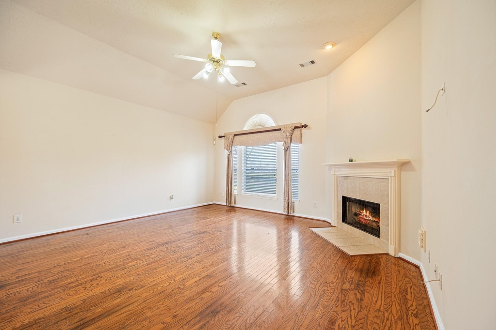 11134 Maynard Place - Photo 21