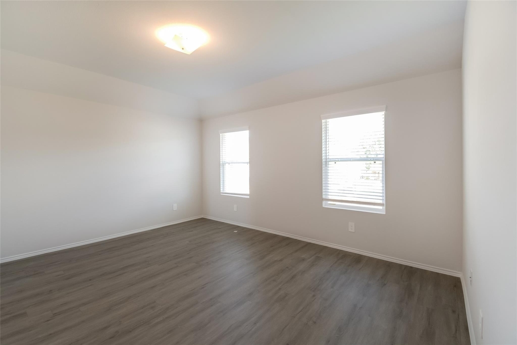 4915 Banyan Tree - Photo 11