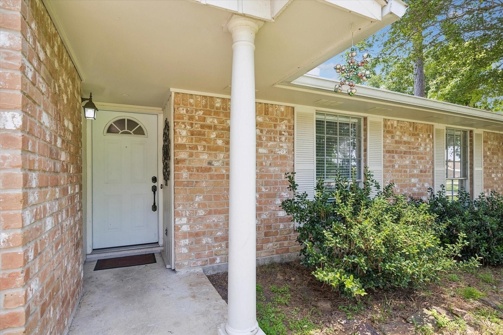 25114 Spring Ridge Drive - Photo 2