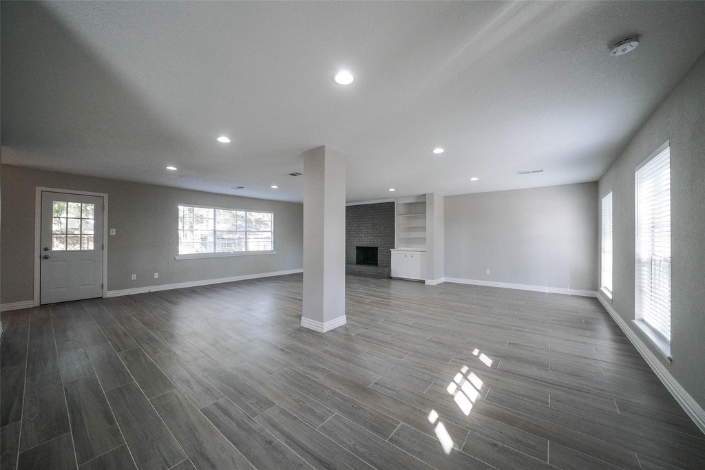 7818 Beaufort Drive - Photo 18