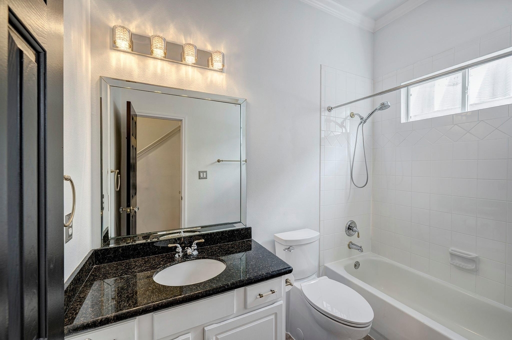 5207 Blossom Street - Photo 18