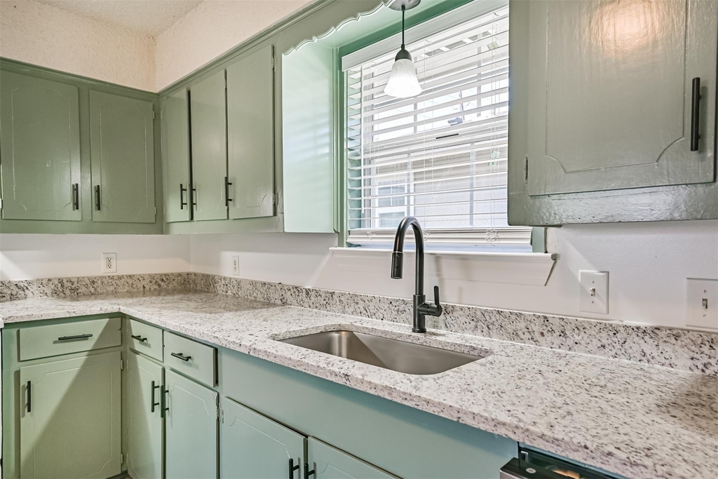 610 County Road 157 - Photo 10