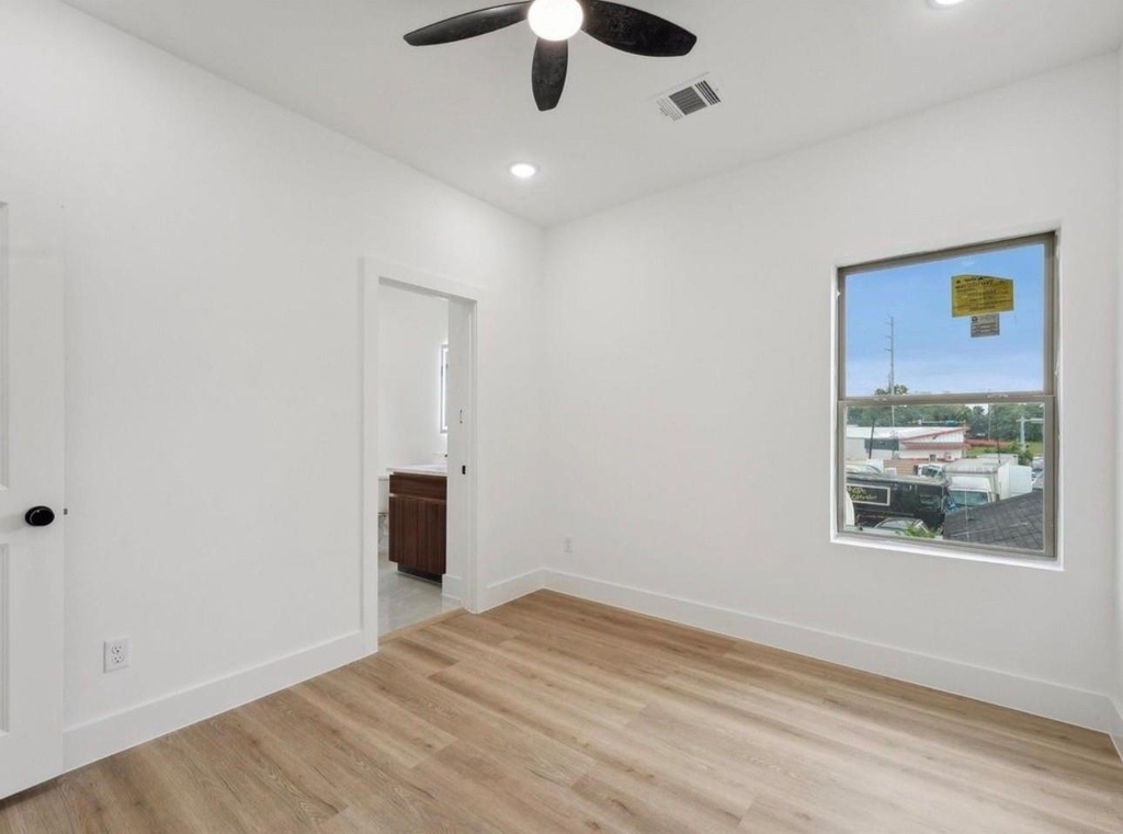 7416 Maxroy Street - Photo 26