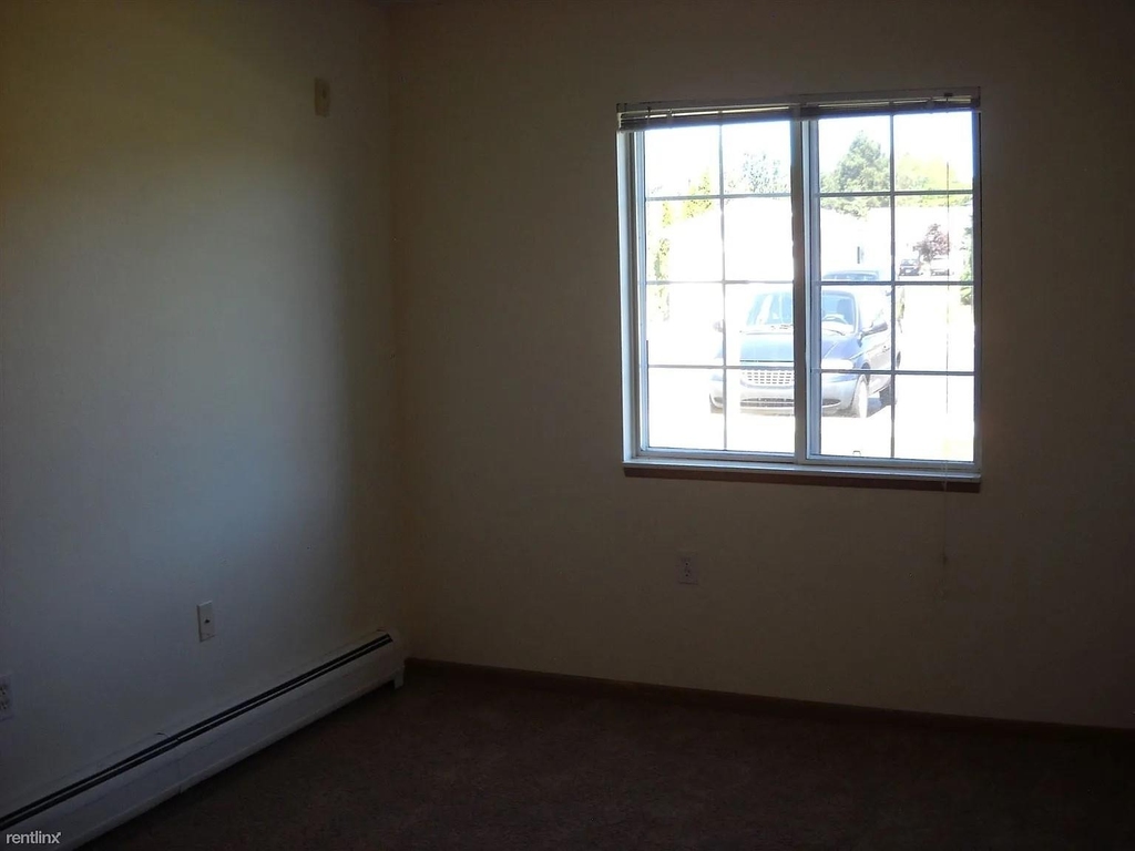 530 N Michigan Ave - Photo 4