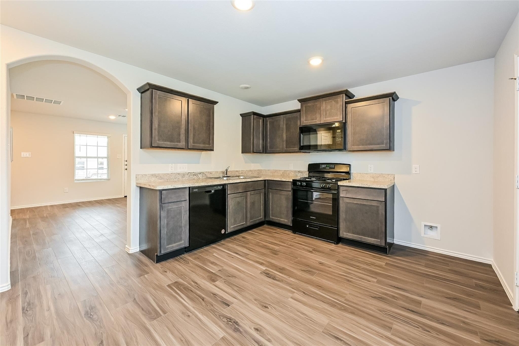 2372 Blue Opal - Photo 2