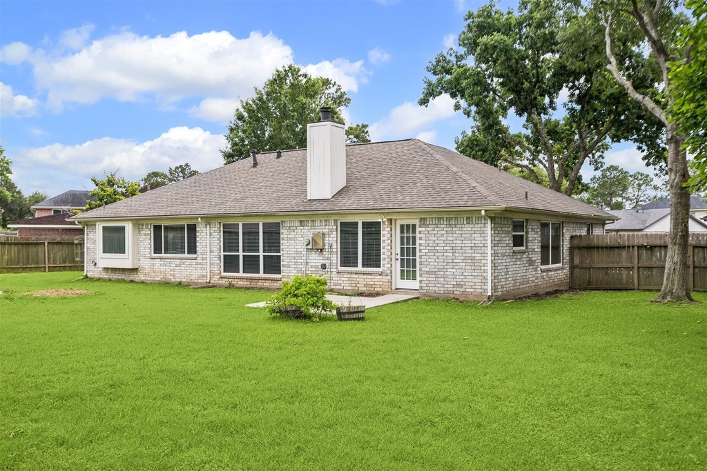 2414 Chelston Court - Photo 16