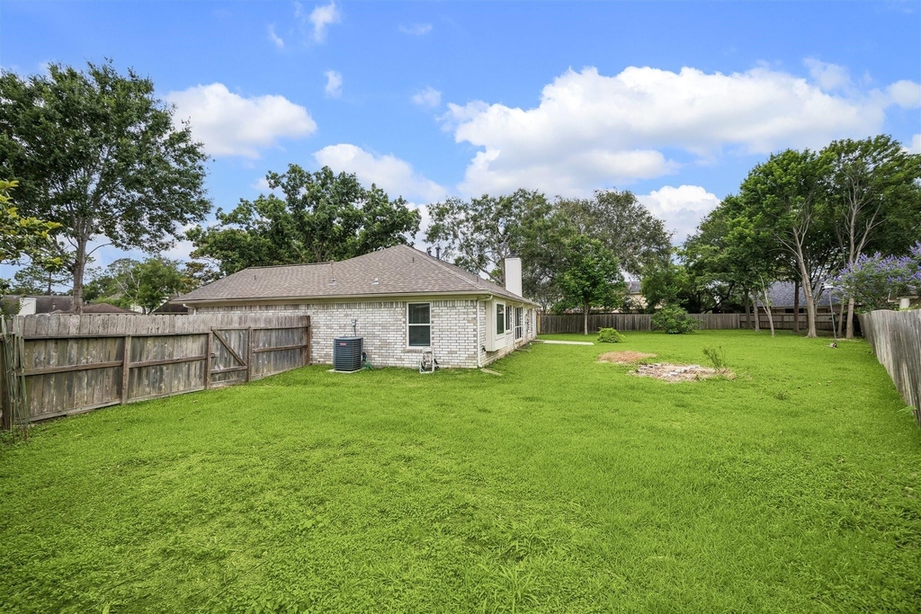 2414 Chelston Court - Photo 17