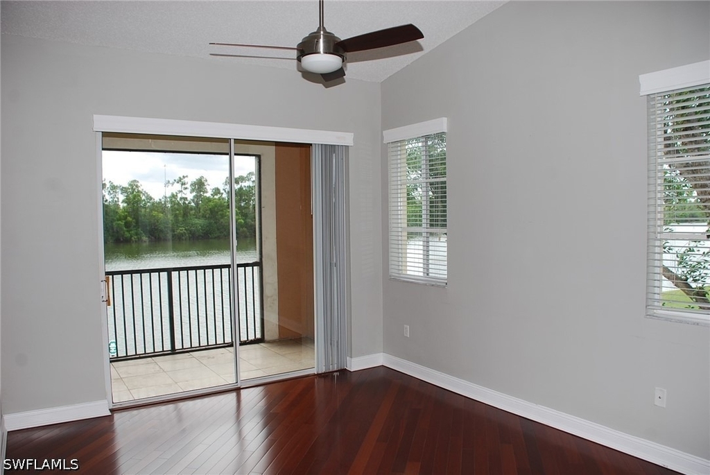 1130 Reserve Way - Photo 3