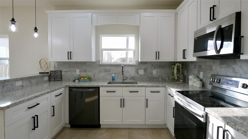 1189 County Road 5100 - Photo 13