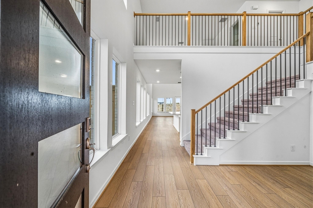 22135 Rangemore Drive - Photo 4