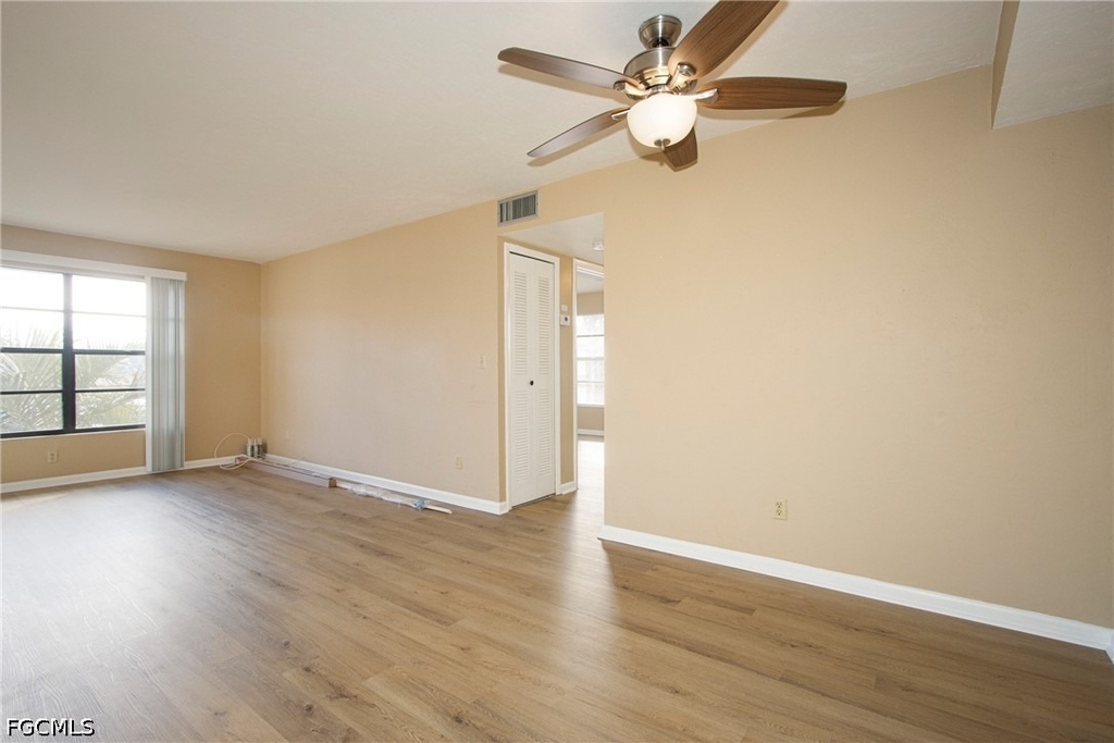 6142 Whiskey Creek Drive - Photo 3