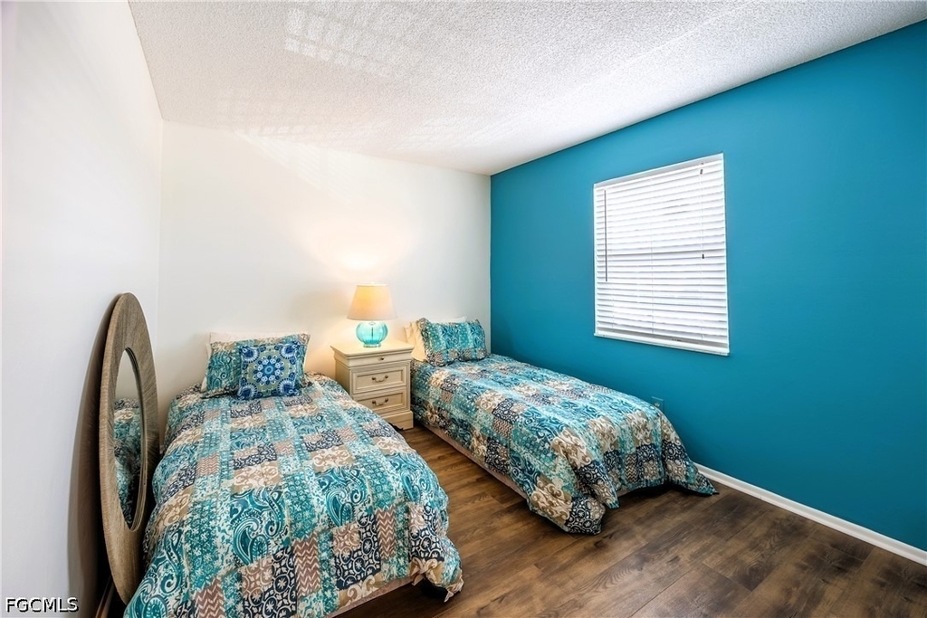 6220 Augusta Drive - Photo 4