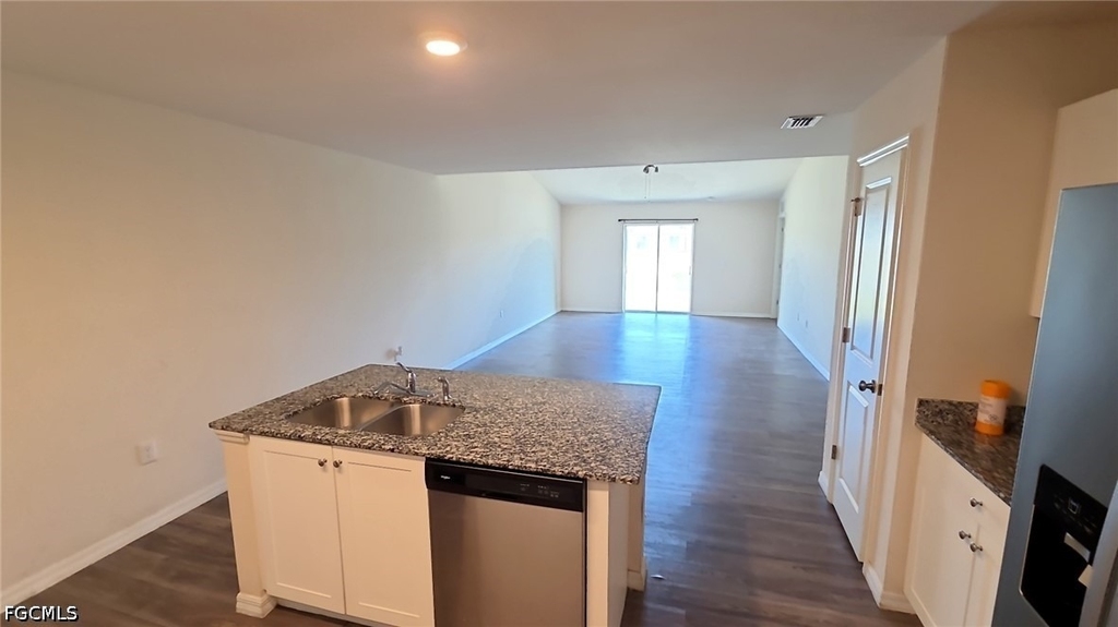 9112 Aegean Circle - Photo 5