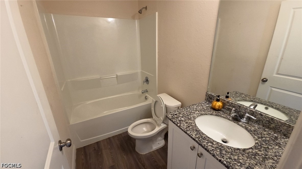 9112 Aegean Circle - Photo 9