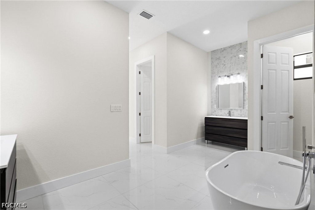 2100 Nw 21st Street - Photo 14