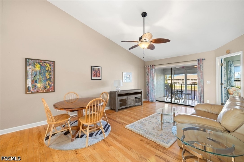 4616 Se 5th Place - Photo 2