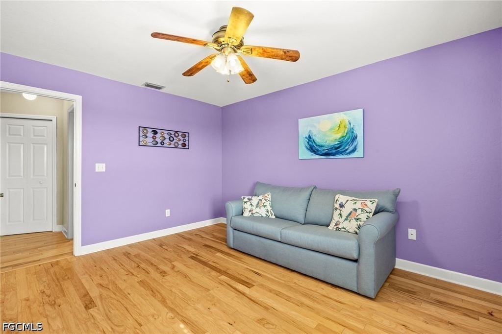4616 Se 5th Place - Photo 18