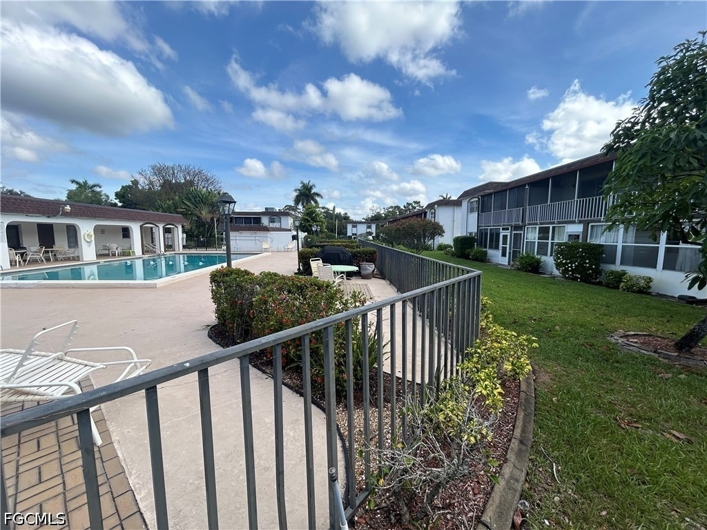 2828 Jackson Street - Photo 18