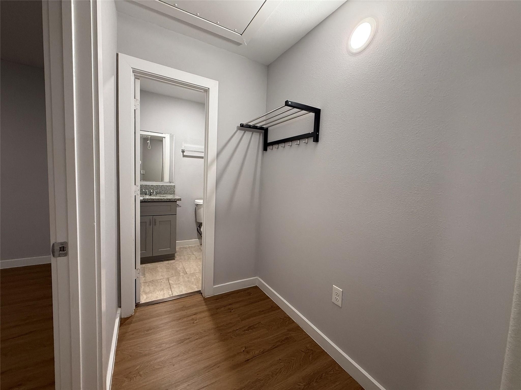 6610 Haight Street - Photo 7