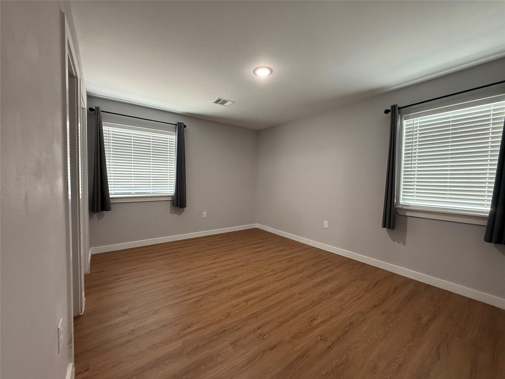 6610 Haight Street - Photo 6