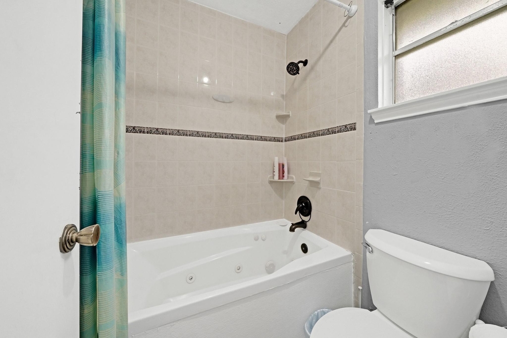 222 Wickhamford Way - Photo 5
