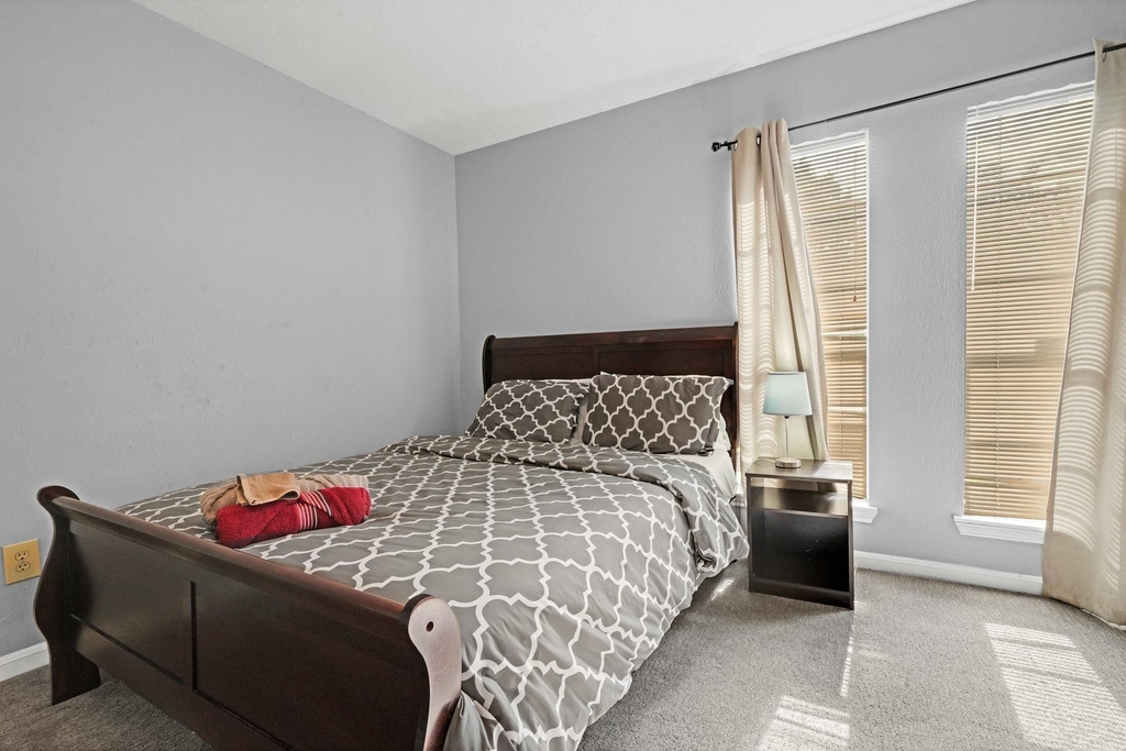 222 Wickhamford Way - Photo 7