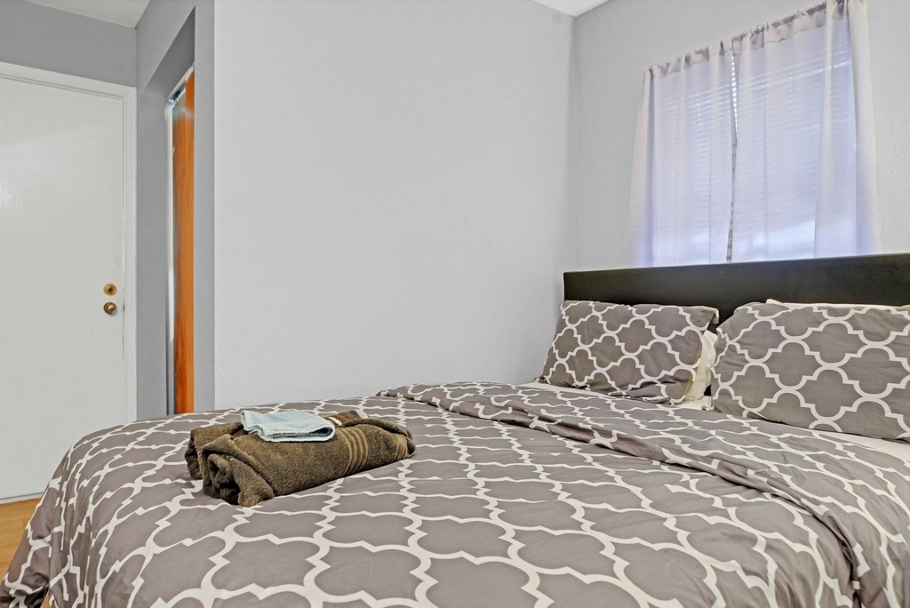 222 Wickhamford Way - Photo 20
