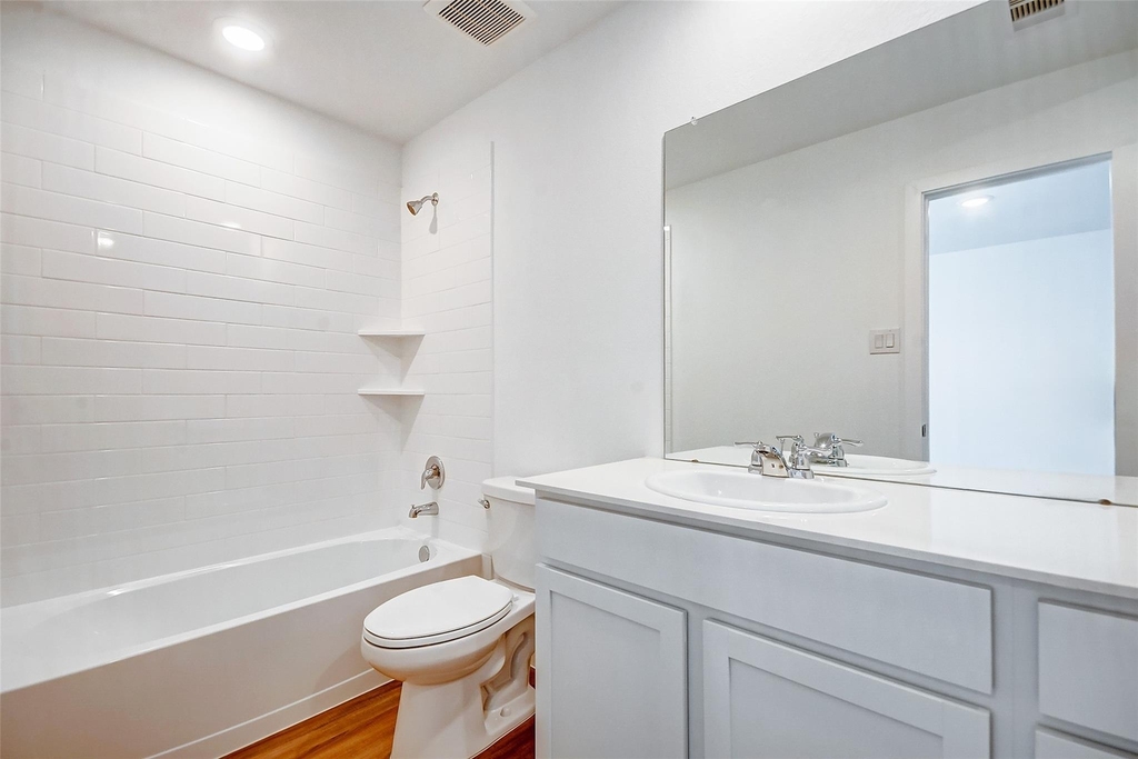 21543 Carosella Drive - Photo 17