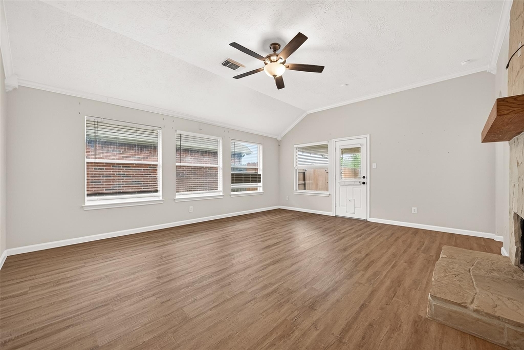 5517 Autumn Ash Lane - Photo 9