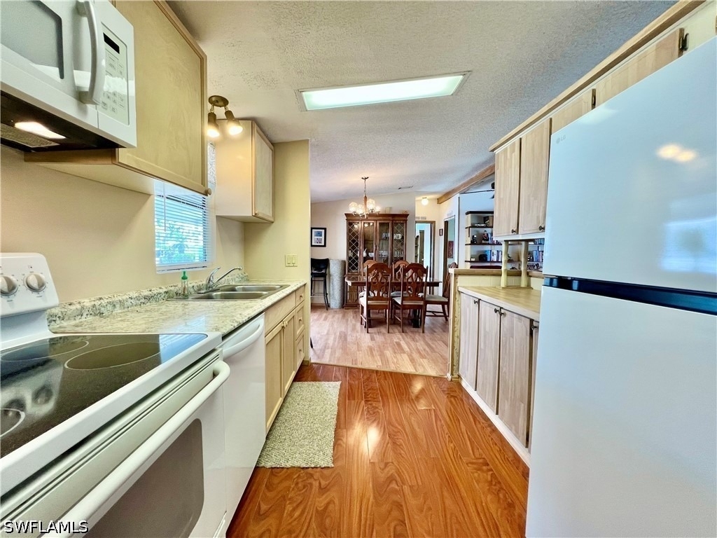 573 Cape Florida Lane - Photo 13