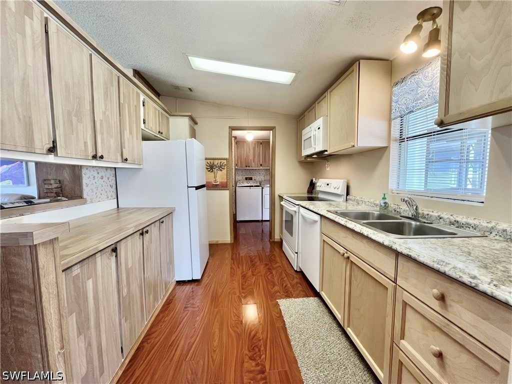 573 Cape Florida Lane - Photo 11
