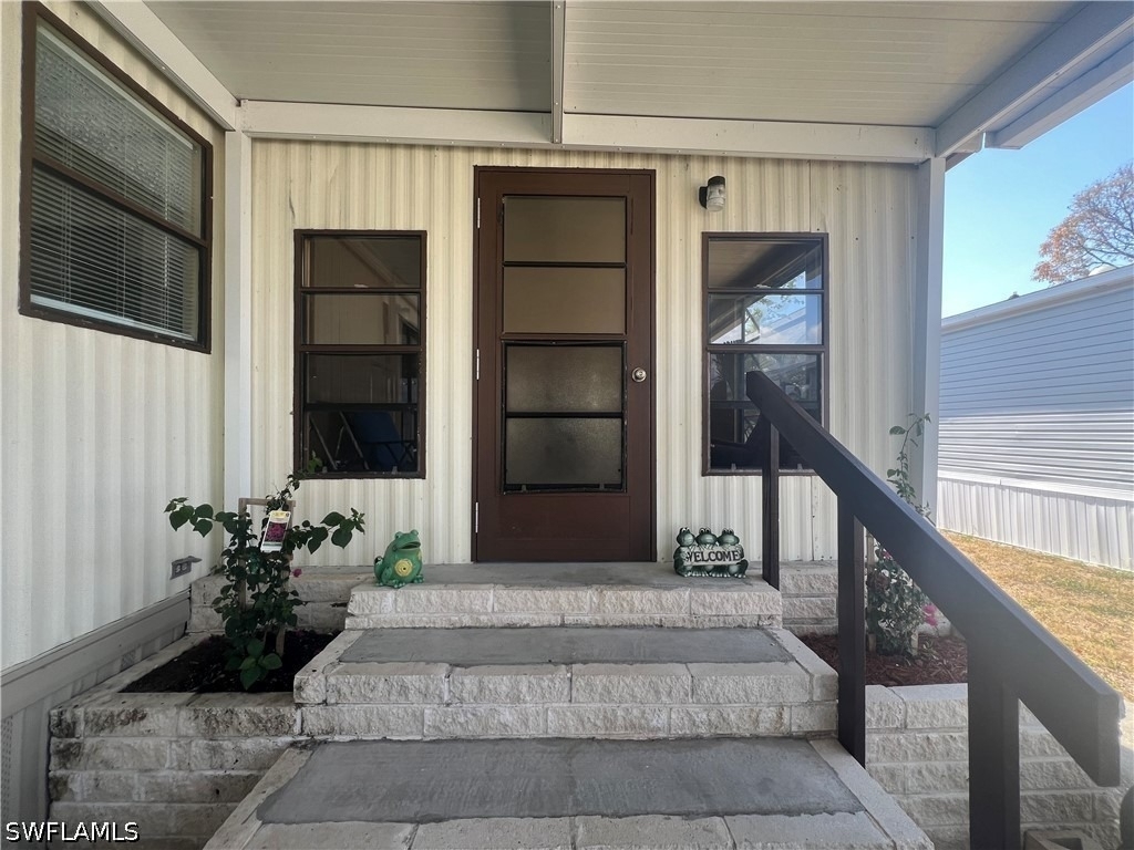 573 Cape Florida Lane - Photo 1