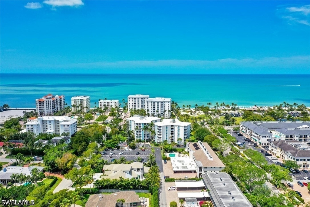 1300 Gulf Shore Boulevard N - Photo 16