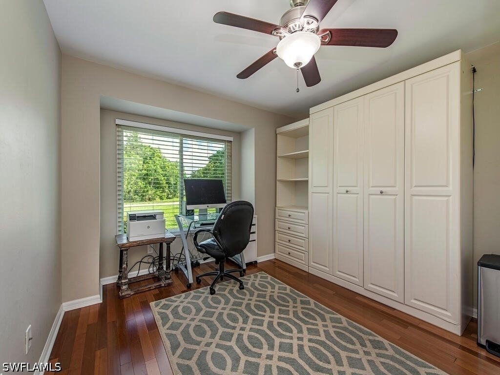 1082 Capri Drive - Photo 8