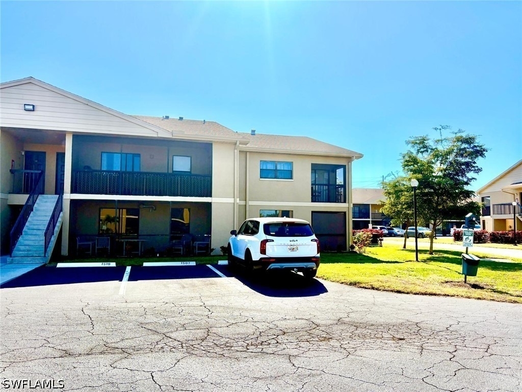 5315 Summerlin Road - Photo 0