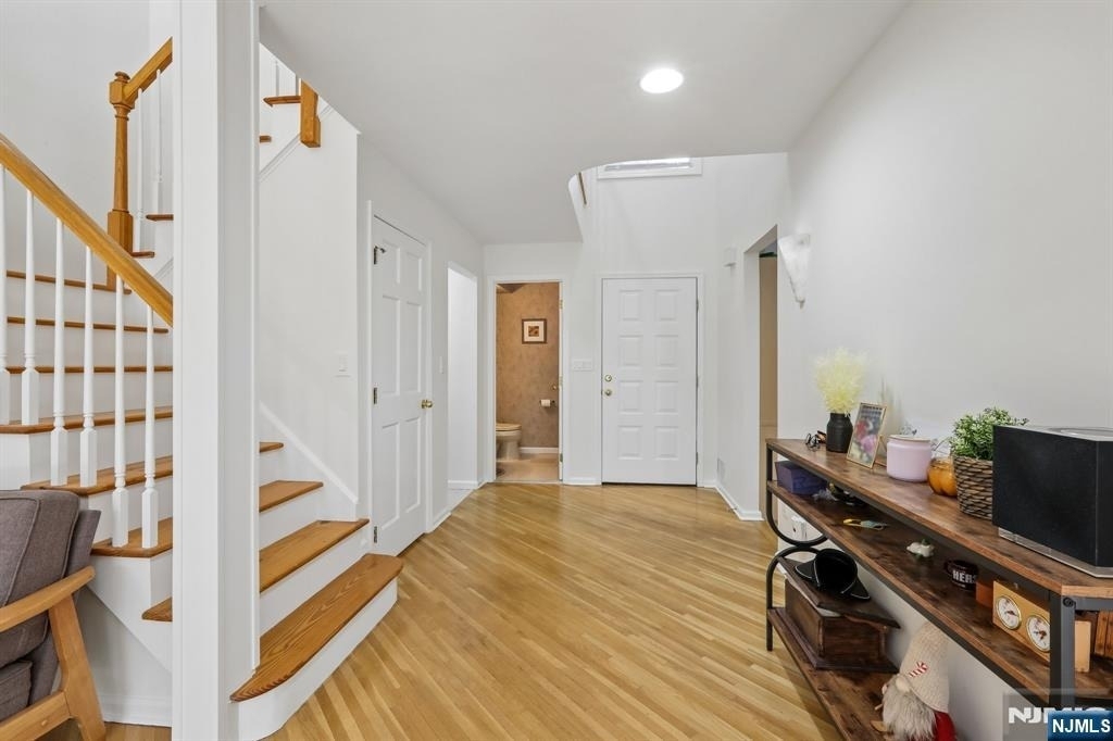 79 Lakeview - Photo 5