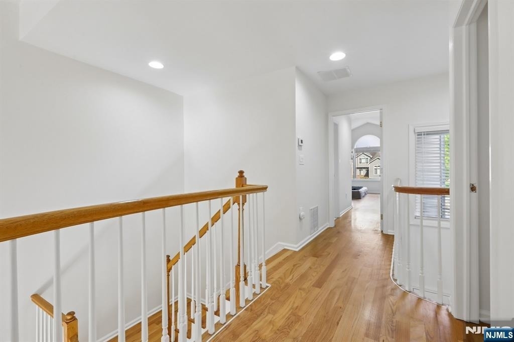 79 Lakeview - Photo 33