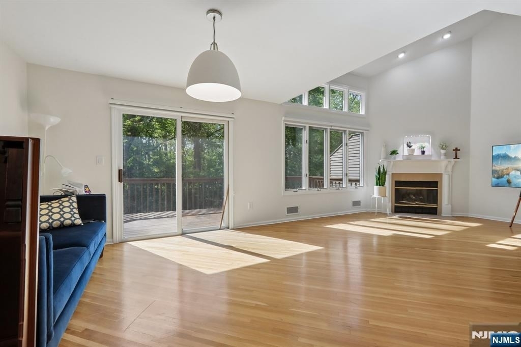 79 Lakeview - Photo 13