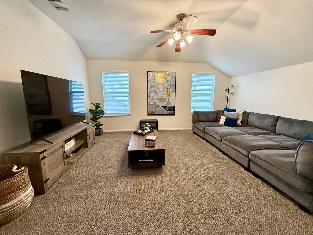 142 E Spindle Tree Circle - Photo 16